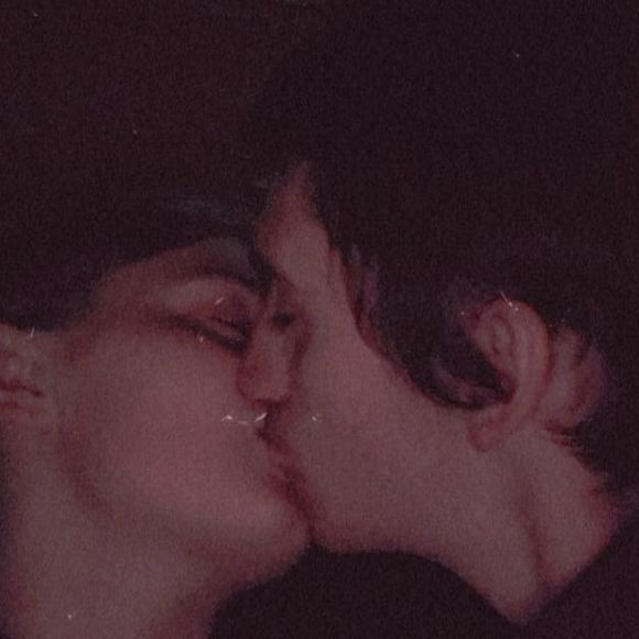 Meet your Posher, Calvin - Picture 1 of 1